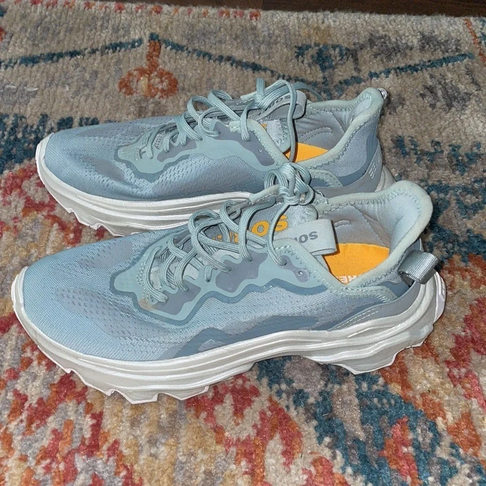 Sorel lightweight athletic